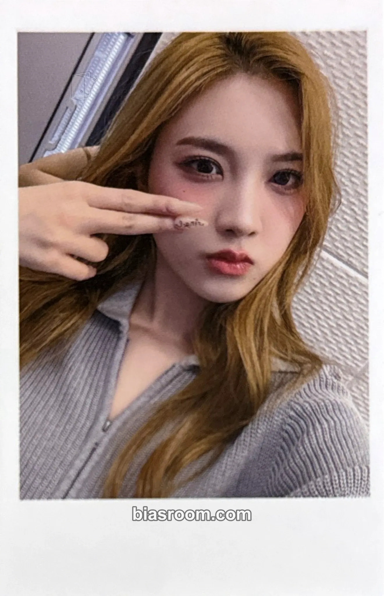 Sullin Beyond Beauty Photocard - tripleS - tripleS K-pop photocard