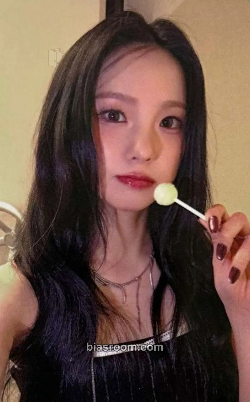 Yujin Crack Code Photocard - Kep1er - Kep1er K-pop photocard