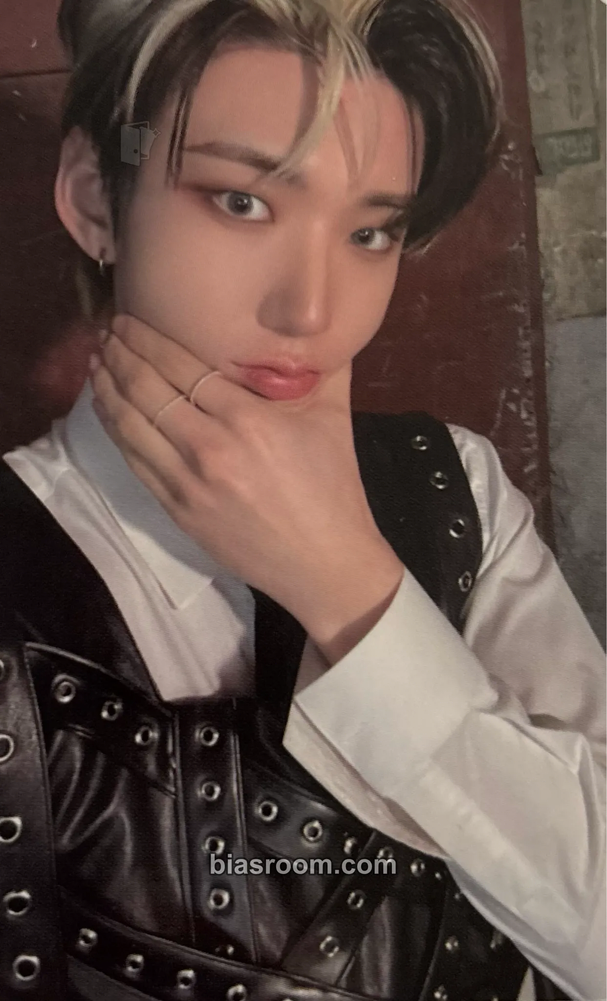 Hwon Realize Photocard - The KingDom - The KingDom K-pop photocard