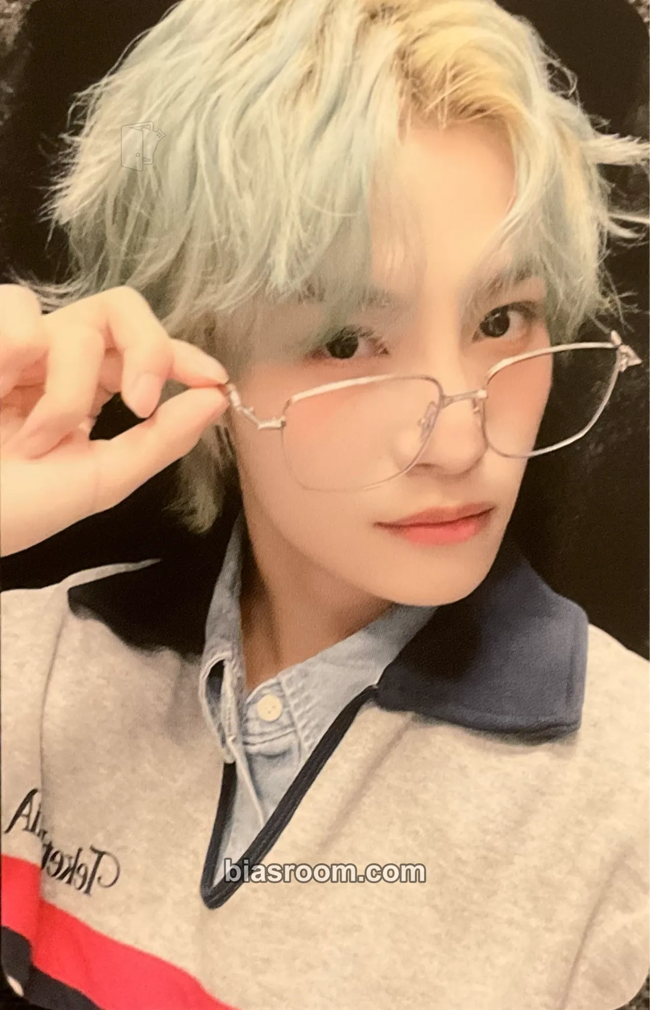 Yangyang 2025 Season's Greeting Photocard - WayV - WayV K-pop photocard