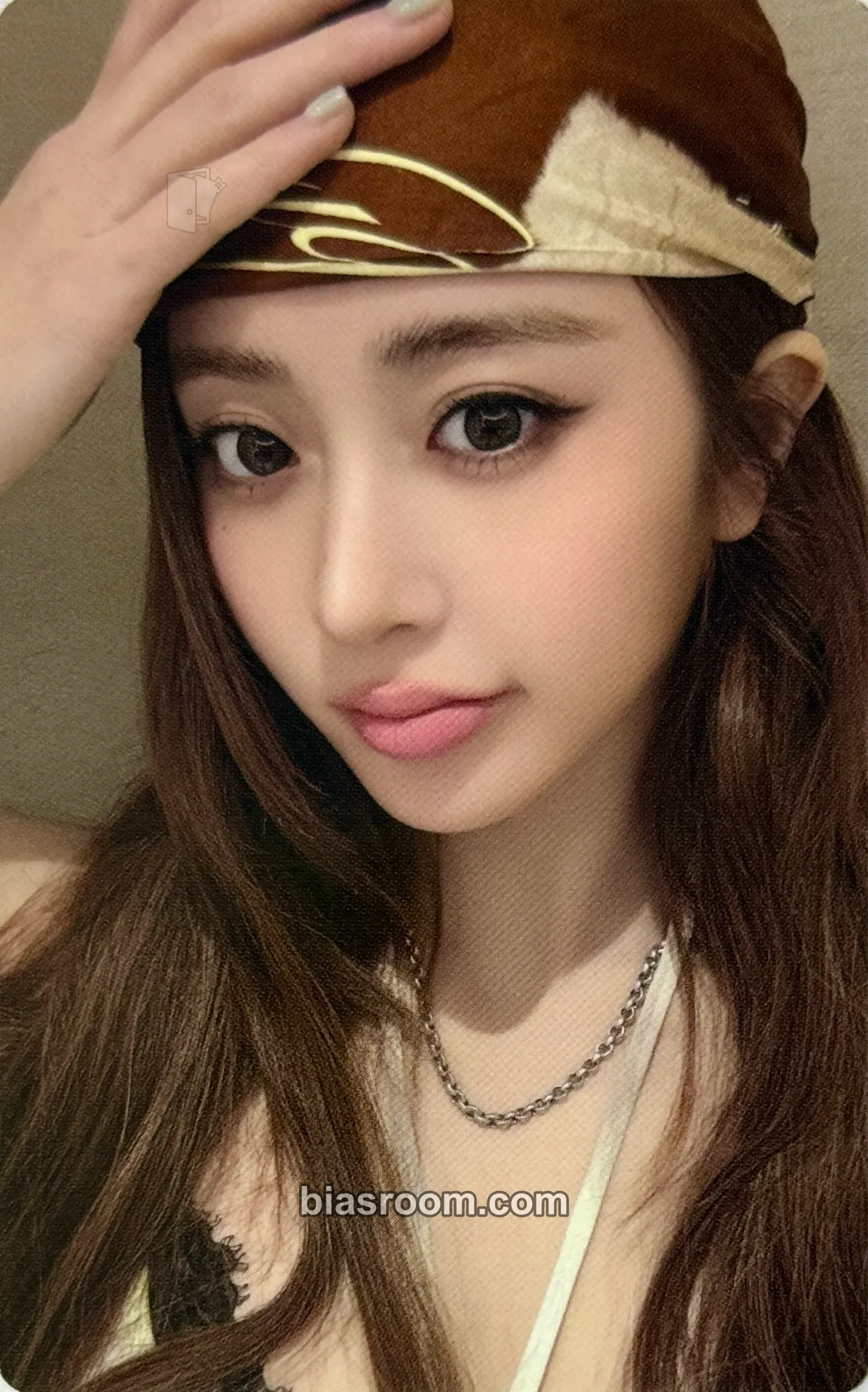 Huh Yunjin PUREFLOW pt.1 Photocard - LE SSERAFIM - LE SSERAFIM K-pop photocard