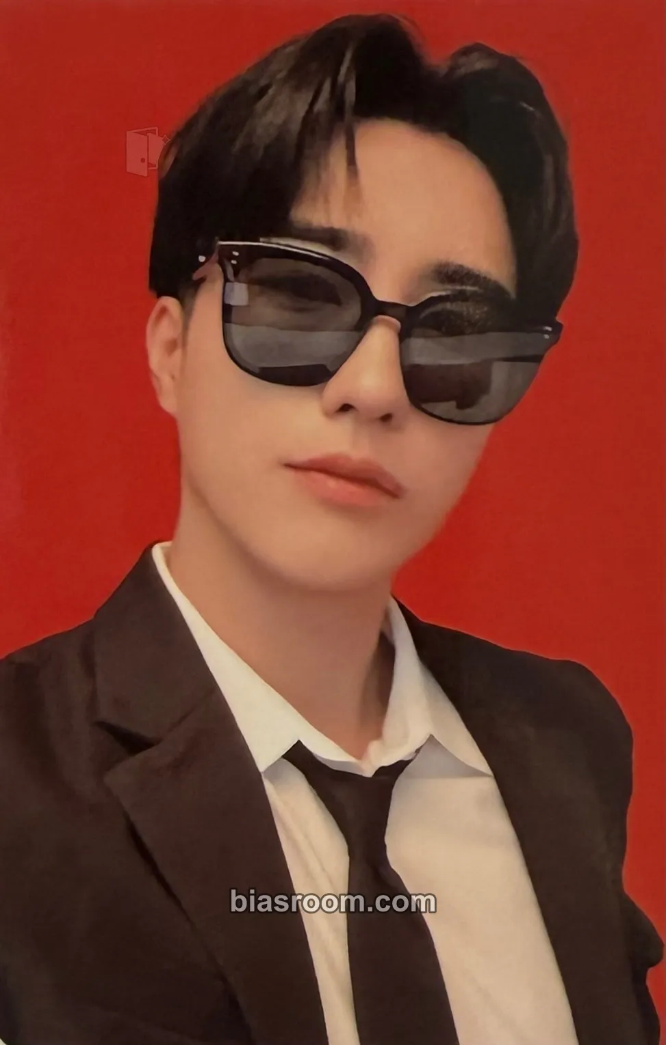 Harin Season's Greetings 2026 Error 404 : WE Not Found Photocard - ONEWE - ONEWE K-pop photocard