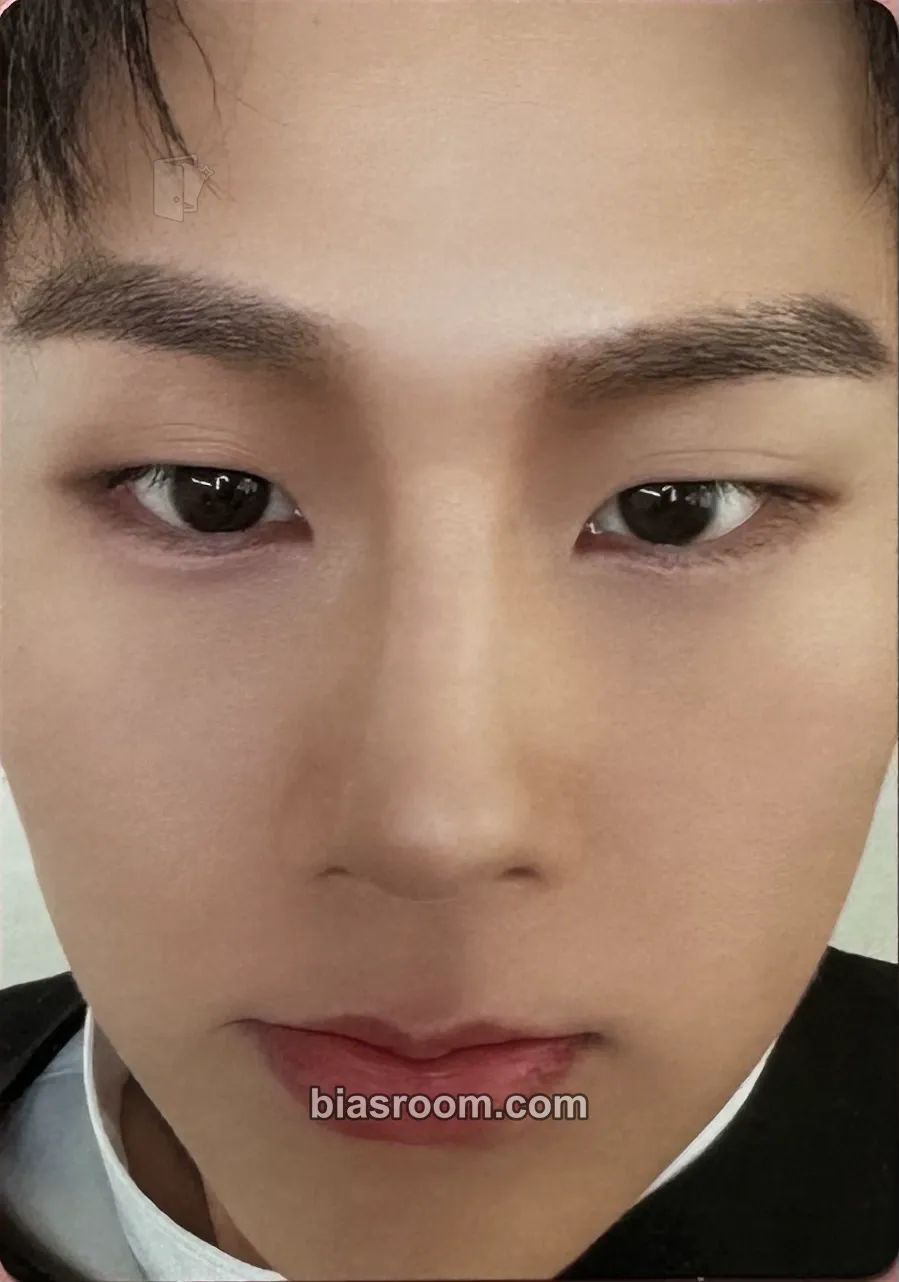 Joohoney Unfold Photocard - MONSTA X - MONSTA X K-pop photocard
