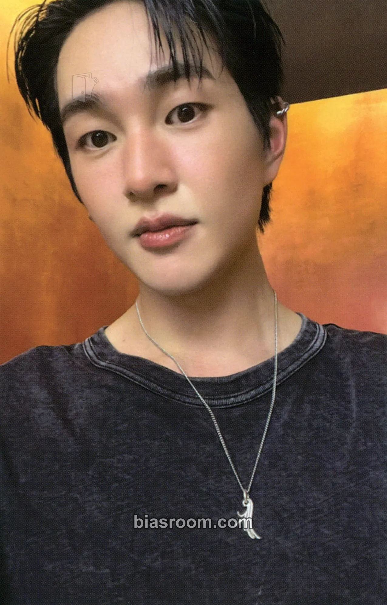 Onew FLOW Photocard - SHINee - SHINee K-pop photocard