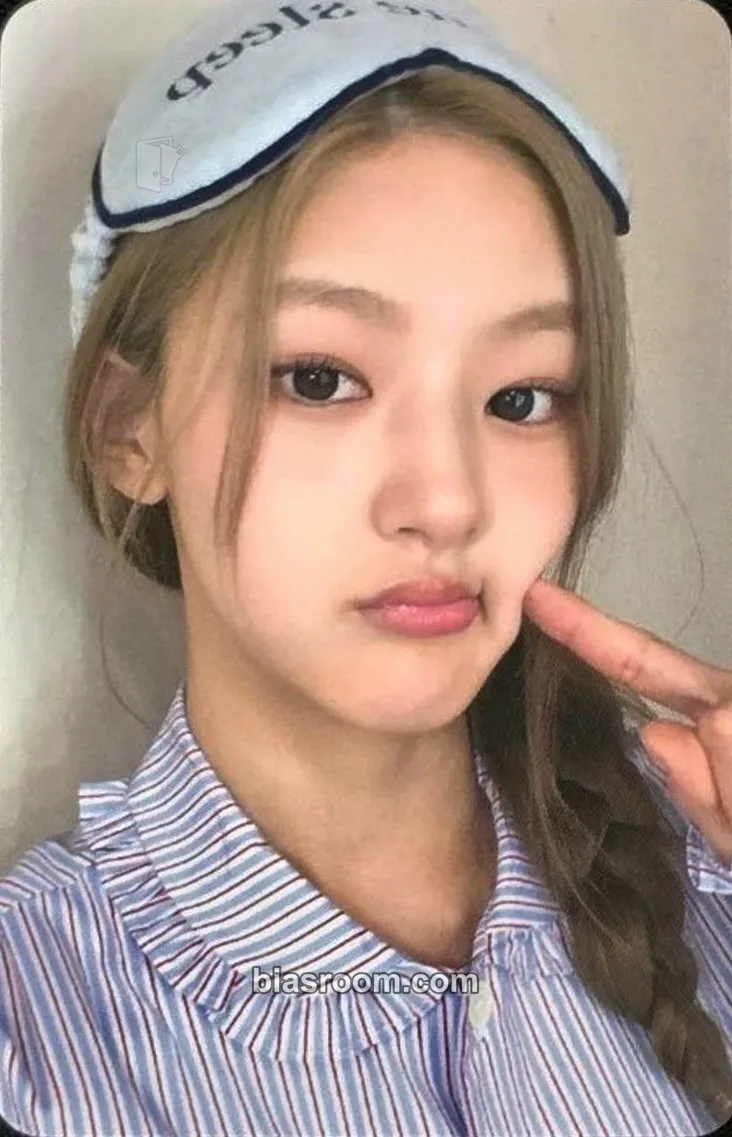 Haneul Who Is She Photocard - KISS OF LIFE - KISS OF LIFE K-pop photocard