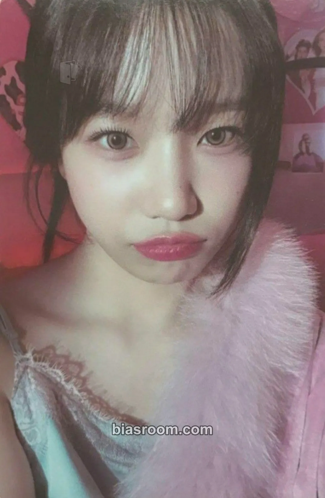 Jo Yuri Love All Photocard - Jo Yuri K-pop photocard