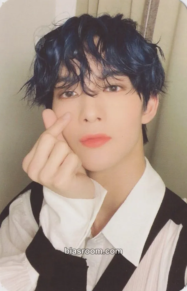 Jinyoung HELLO Chapter 3. Hello, Strange Time Photocard - CIX - CIX K-pop photocard