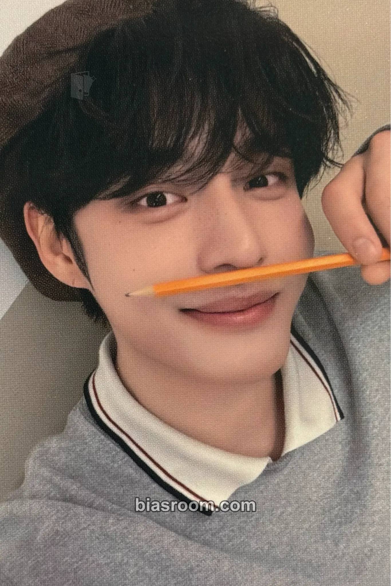 Jiwoong 2026 Seasons Greetings ‘(0_1) World’ Photocard - ZEROBASEONE - ZEROBASEONE K-pop photocard