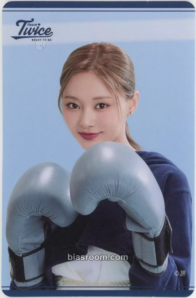 Tzuyu TWICE 5th World Tour Ready to Be Photocard - TWICE - TWICE K-pop photocard