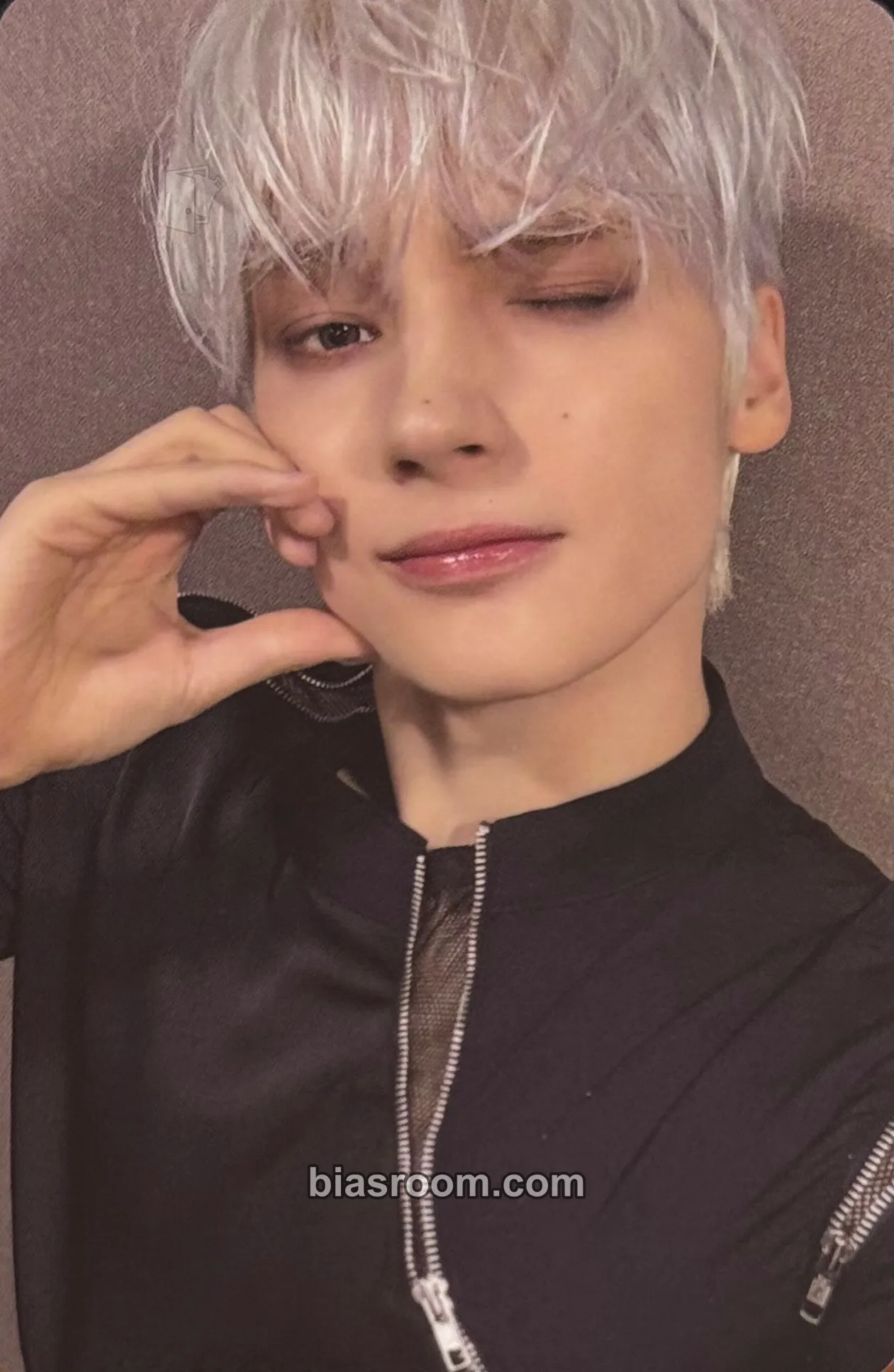 Huening Kai Act: Tomorrow In Seoul (Digital Code) Photocard - TOMORROW X TOGETHER - TOMORROW X TOGETHER K-pop photocard