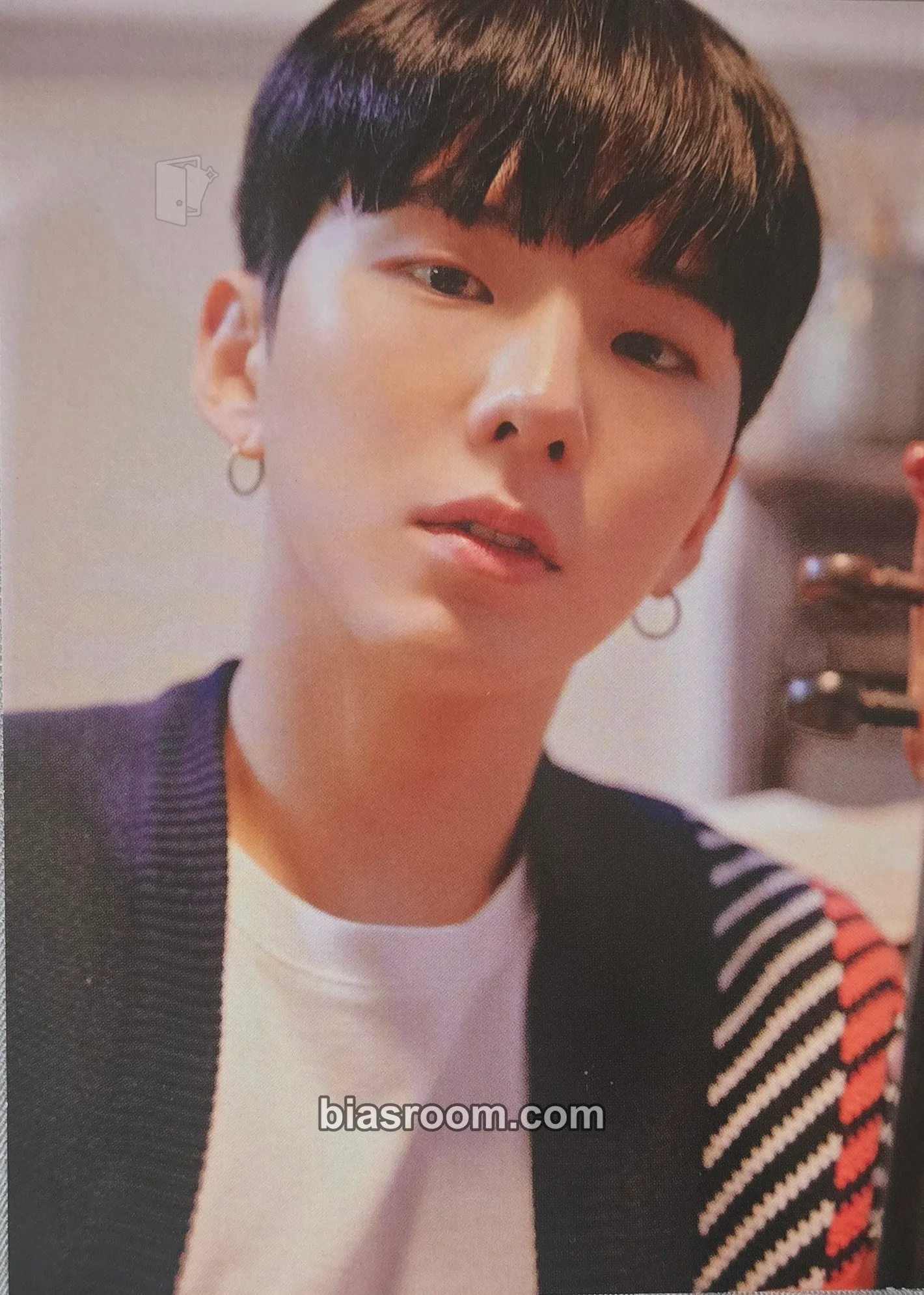 Kihyun Follow - Find You Photocard - MONSTA X - MONSTA X K-pop photocard