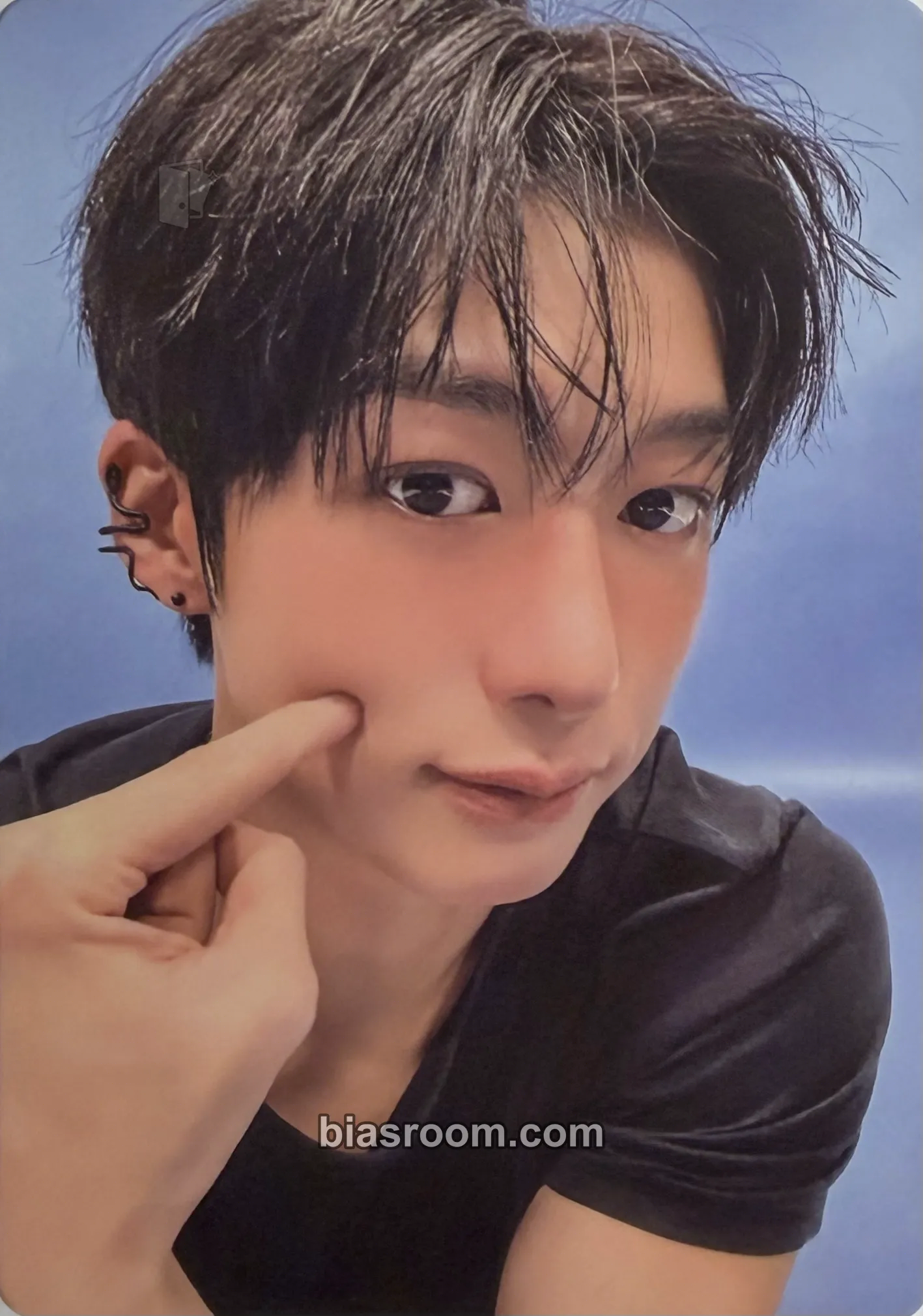 Hyungwon Love Me Photocard - MONSTA X - MONSTA X K-pop photocard