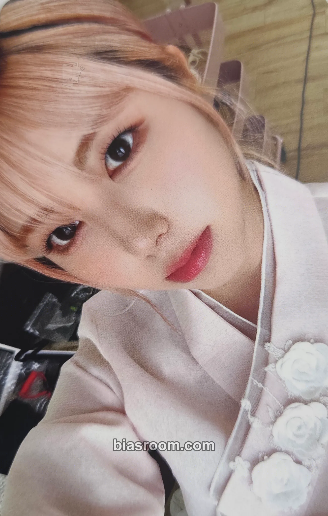 Ireh RBW Cafe Photocard - PURPLE KISS - PURPLE KISS K-pop photocard