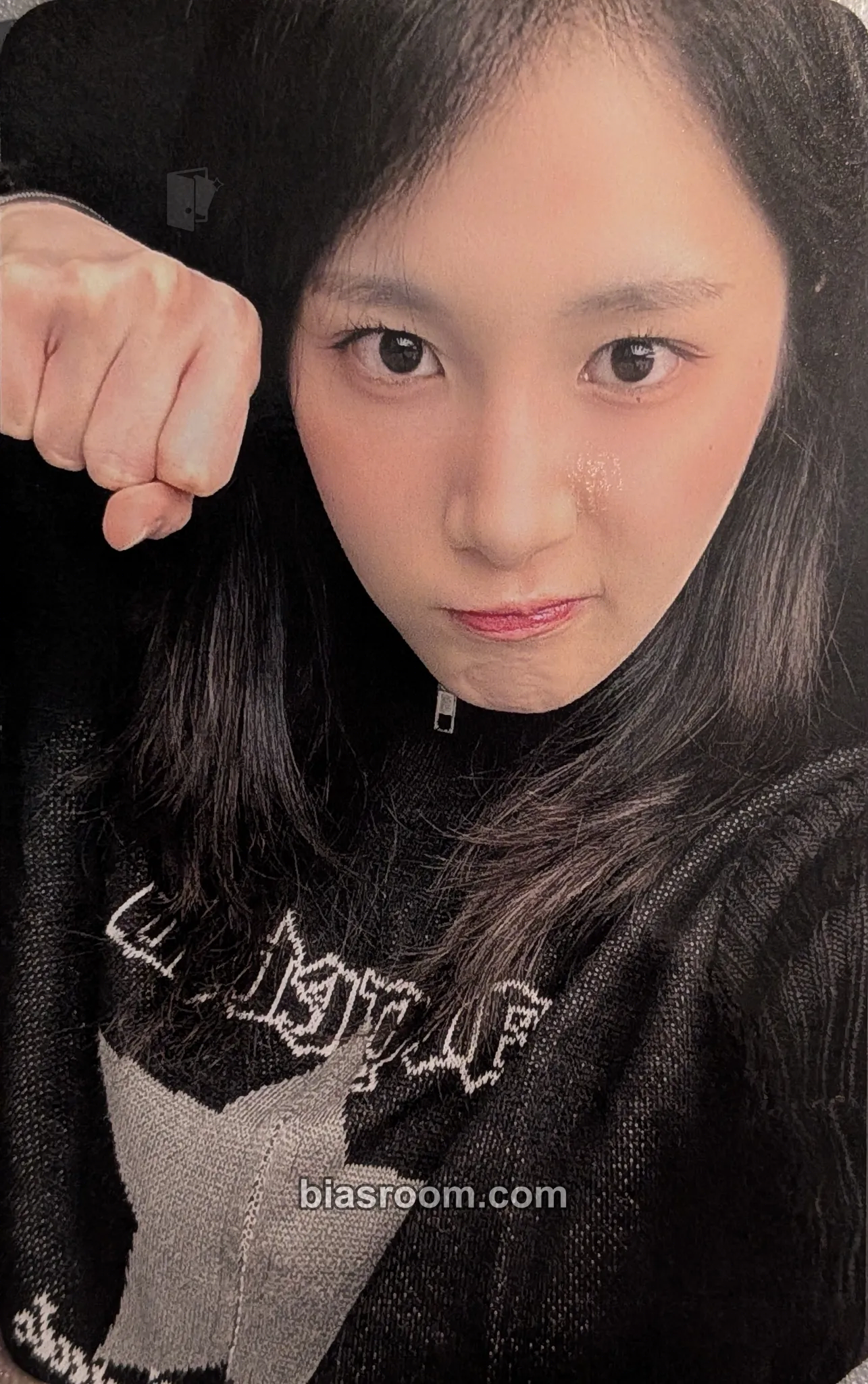 Mia Pulse & Heart Tour Japan Photocard - EVERGLOW - EVERGLOW K-pop photocard