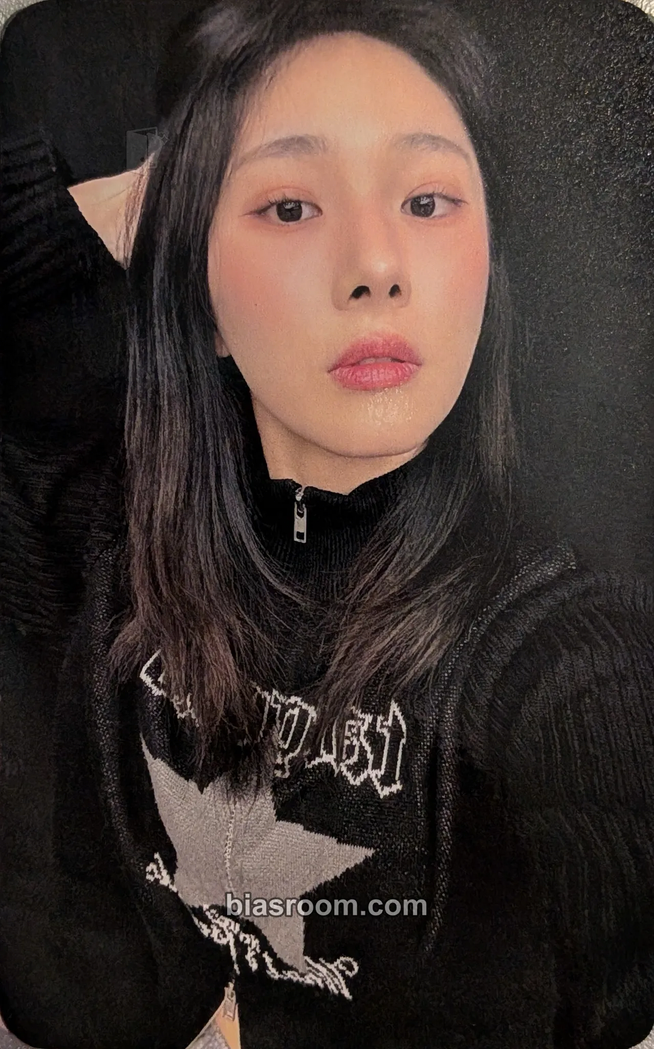 Mia Pulse & Heart Tour Japan Photocard - EVERGLOW - EVERGLOW K-pop photocard