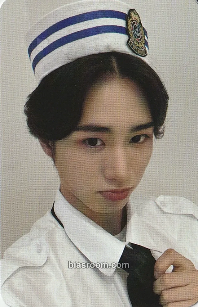 Lune Urban Ride Photocard - DKB - DKB K-pop photocard