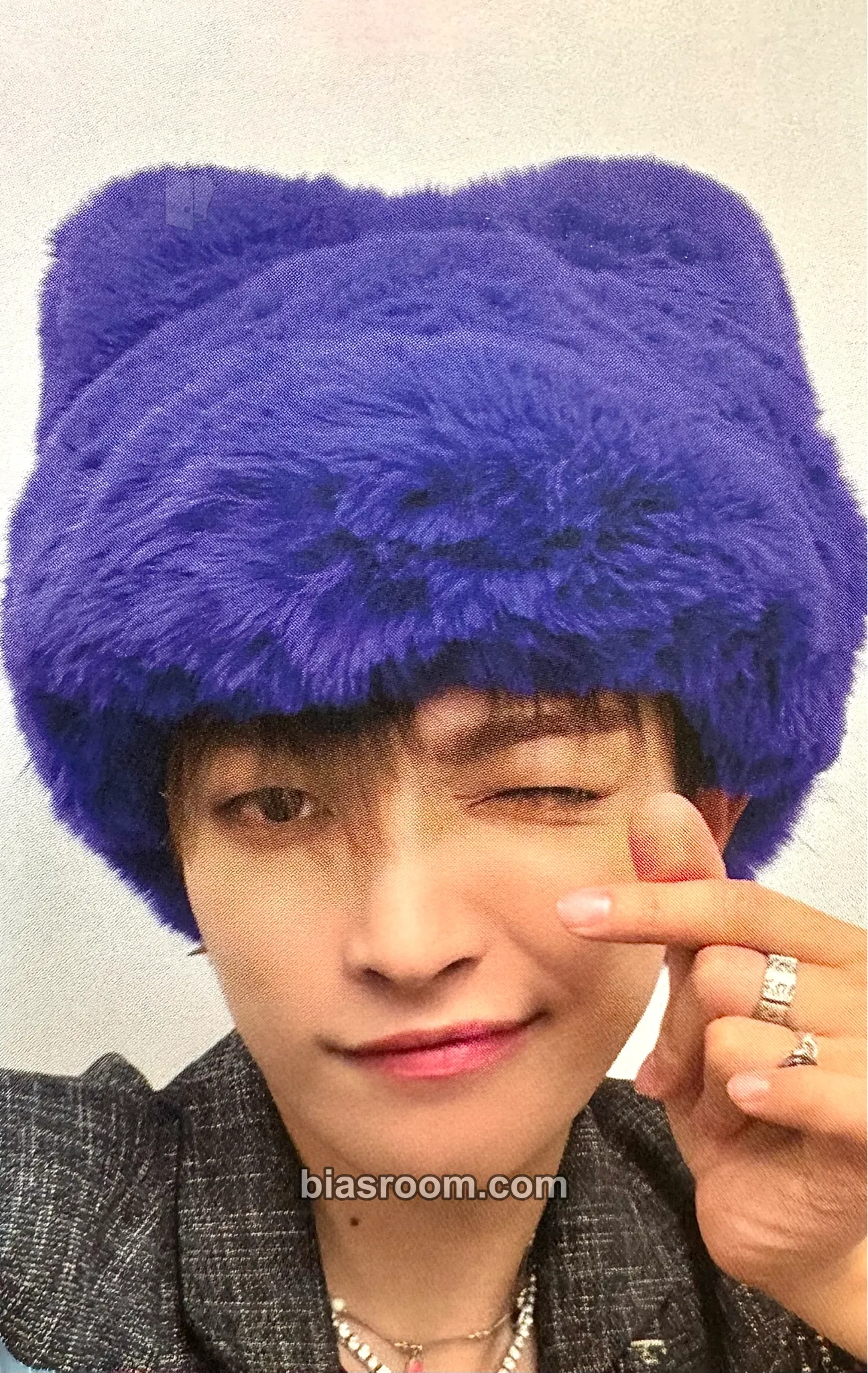 Hongjoong ATEEZ THE MOMENTS : XYZ POP-UP Photocard - ATEEZ - ATEEZ K-pop photocard