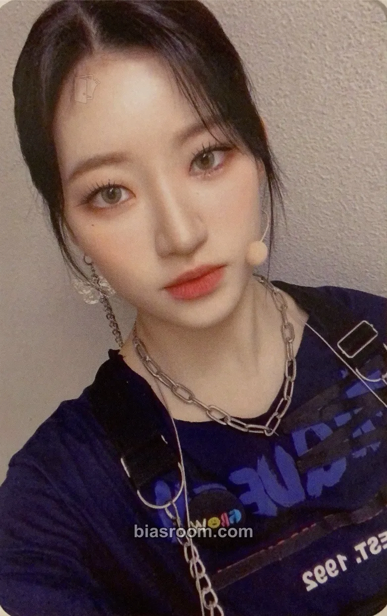 Siyoon The Collective Soul and Unconscious: Chapter One Photocard - Billlie - Billlie K-pop photocard