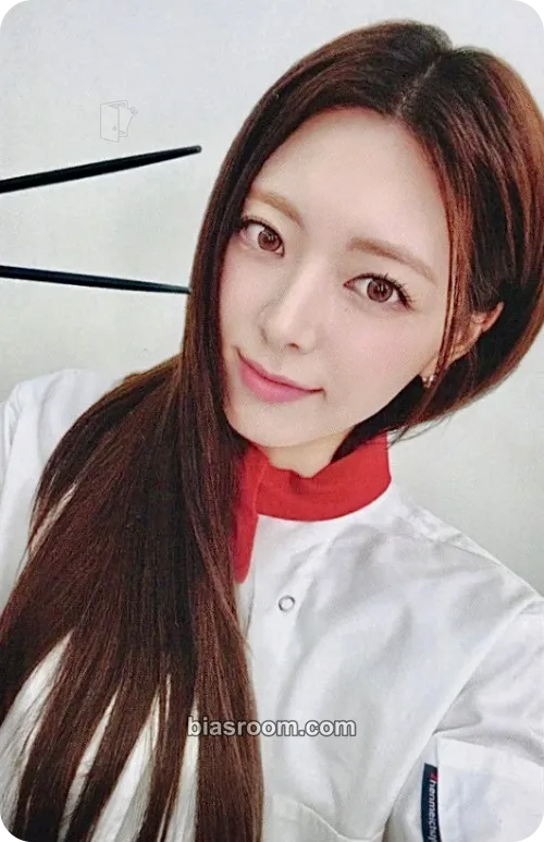 Yuna Motto Photocard - ITZY - ITZY K-pop photocard
