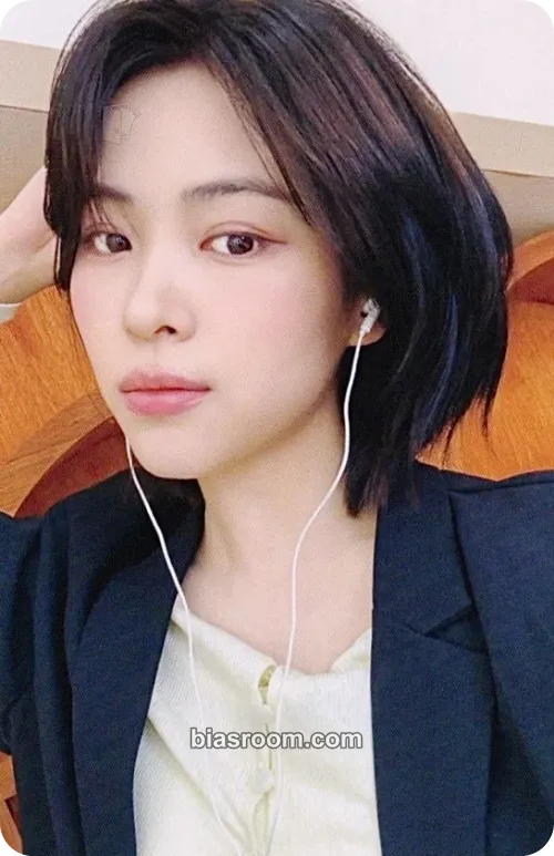 Ryujin Motto Photocard - ITZY - ITZY K-pop photocard