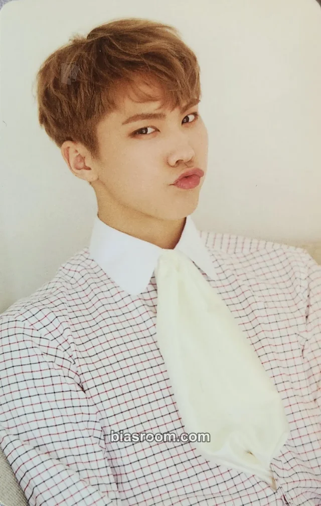 ASTRO - Rocky - Dream Part.01 Album night version album photocard