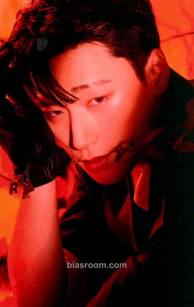 San THE WORLD EP.PARADIGM Photocard - ATEEZ - ATEEZ K-pop photocard