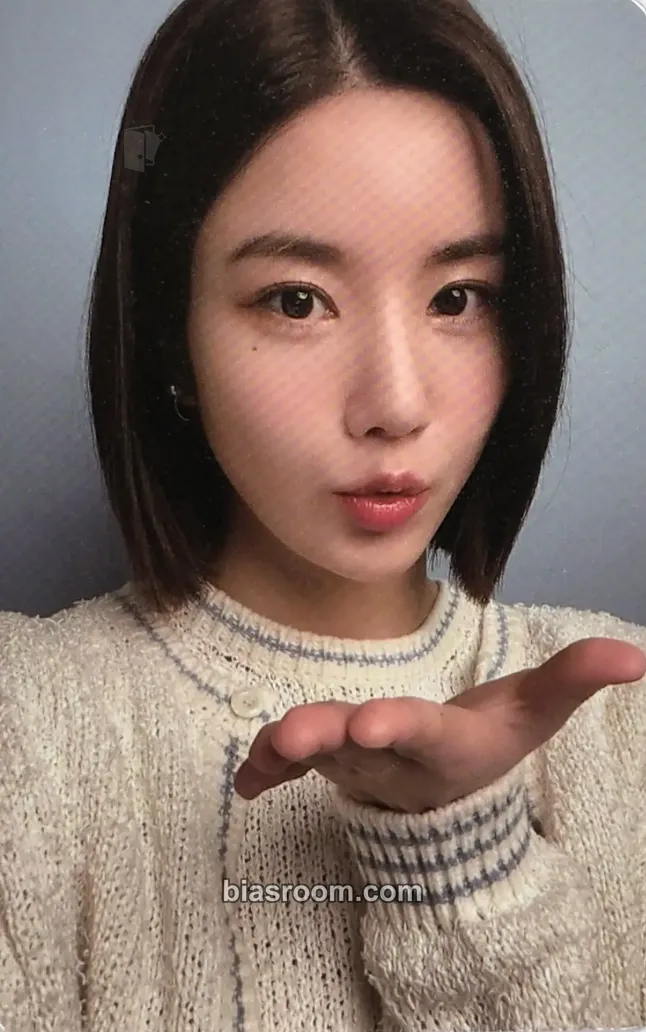 Kwon Eunbi Color Photocard - Kwon Eunbi K-pop photocard