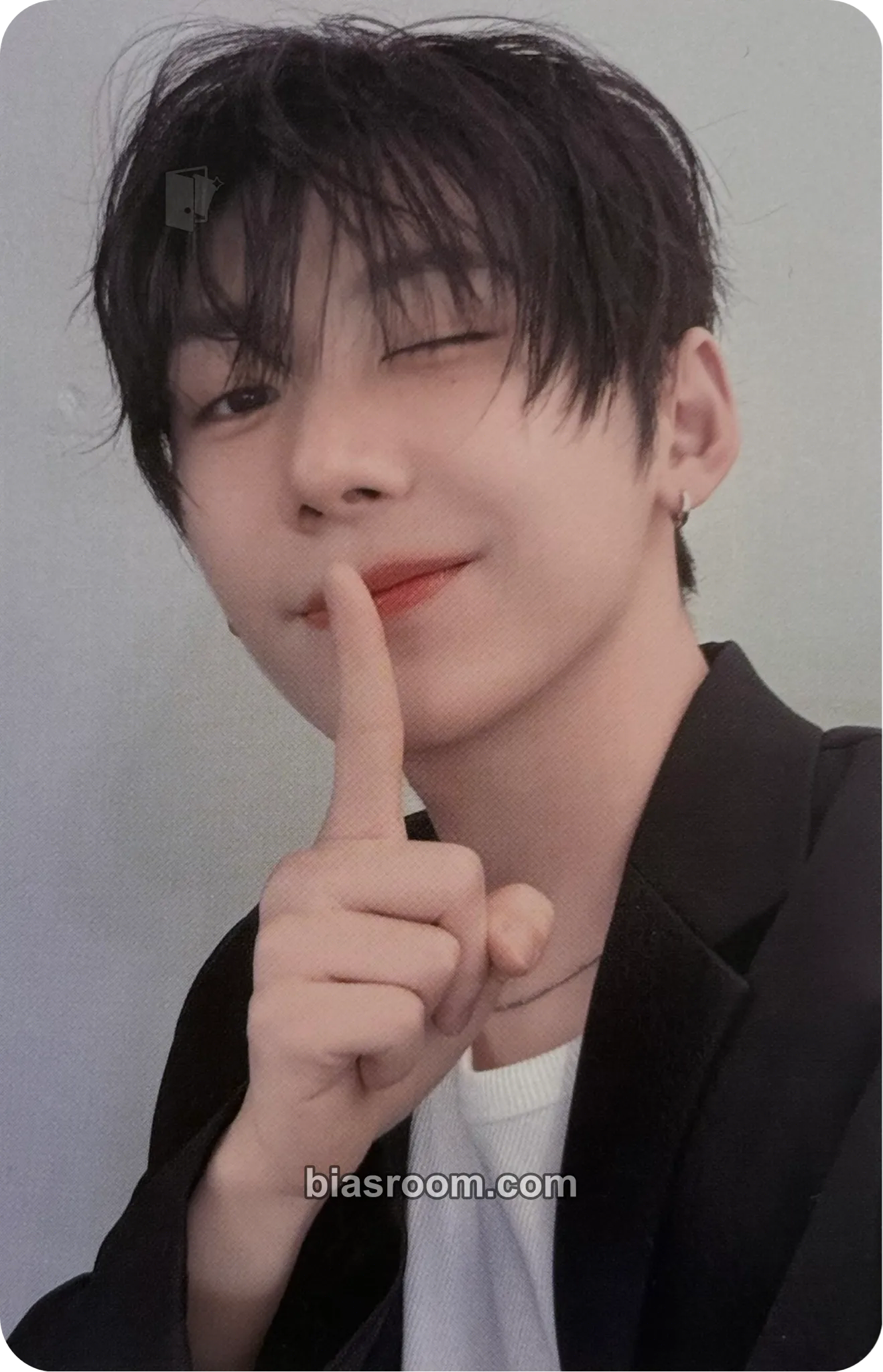 Han AHOF 1ST TOUR: THE FIRST SPARK Photocard - AHOF - AHOF K-pop photocard