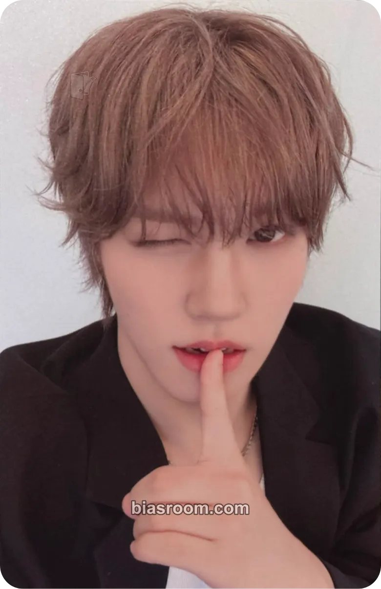 Juwon AHOF 1ST TOUR: THE FIRST SPARK Photocard - AHOF - AHOF K-pop photocard