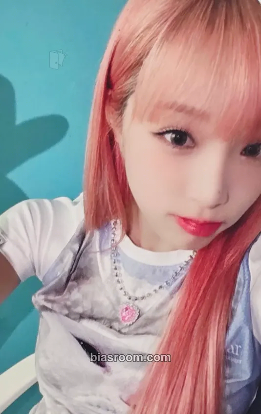 Yena HATE XX Photocard - Yena K-pop photocard
