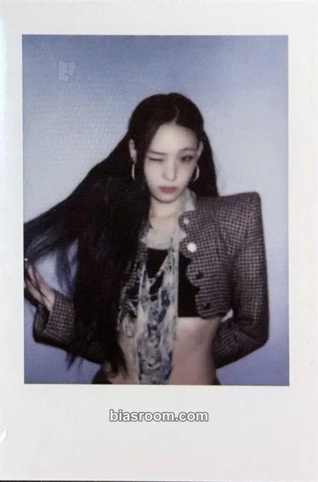 ALLDAY PROJECT - Annie - ALLDAY PROJECT Album makestar fansign round 3 singapore polaroid
