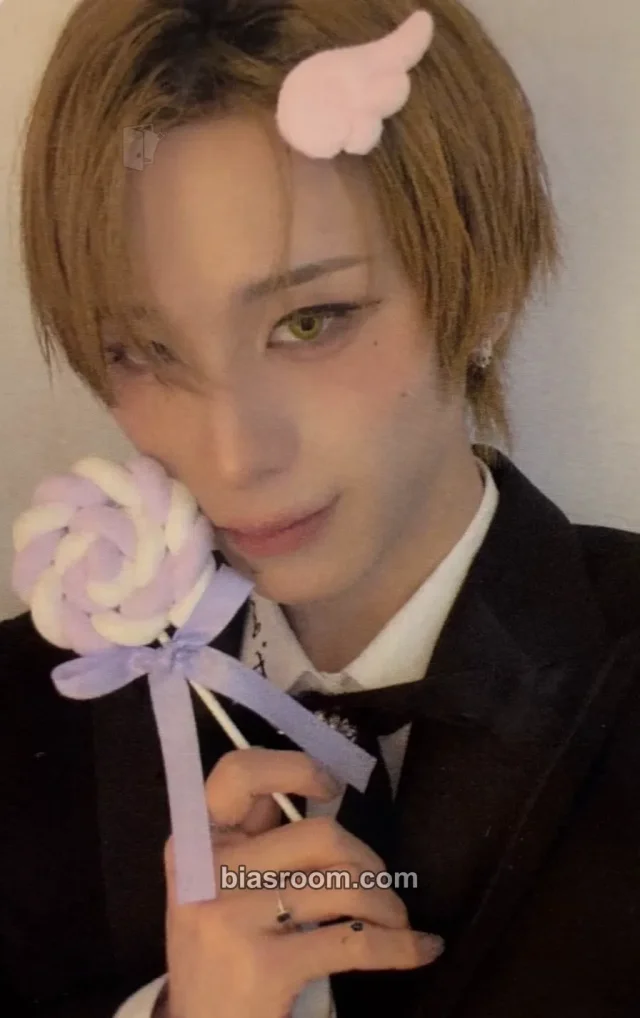 XLOV - Haru - I, God Album apple music lucky draw (LD)