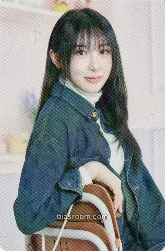 Lee Chaeyeon UNI-CHAERISH In Seoul (1st Fan Meeting) Photocard - Lee Chaeyeon K-pop photocard