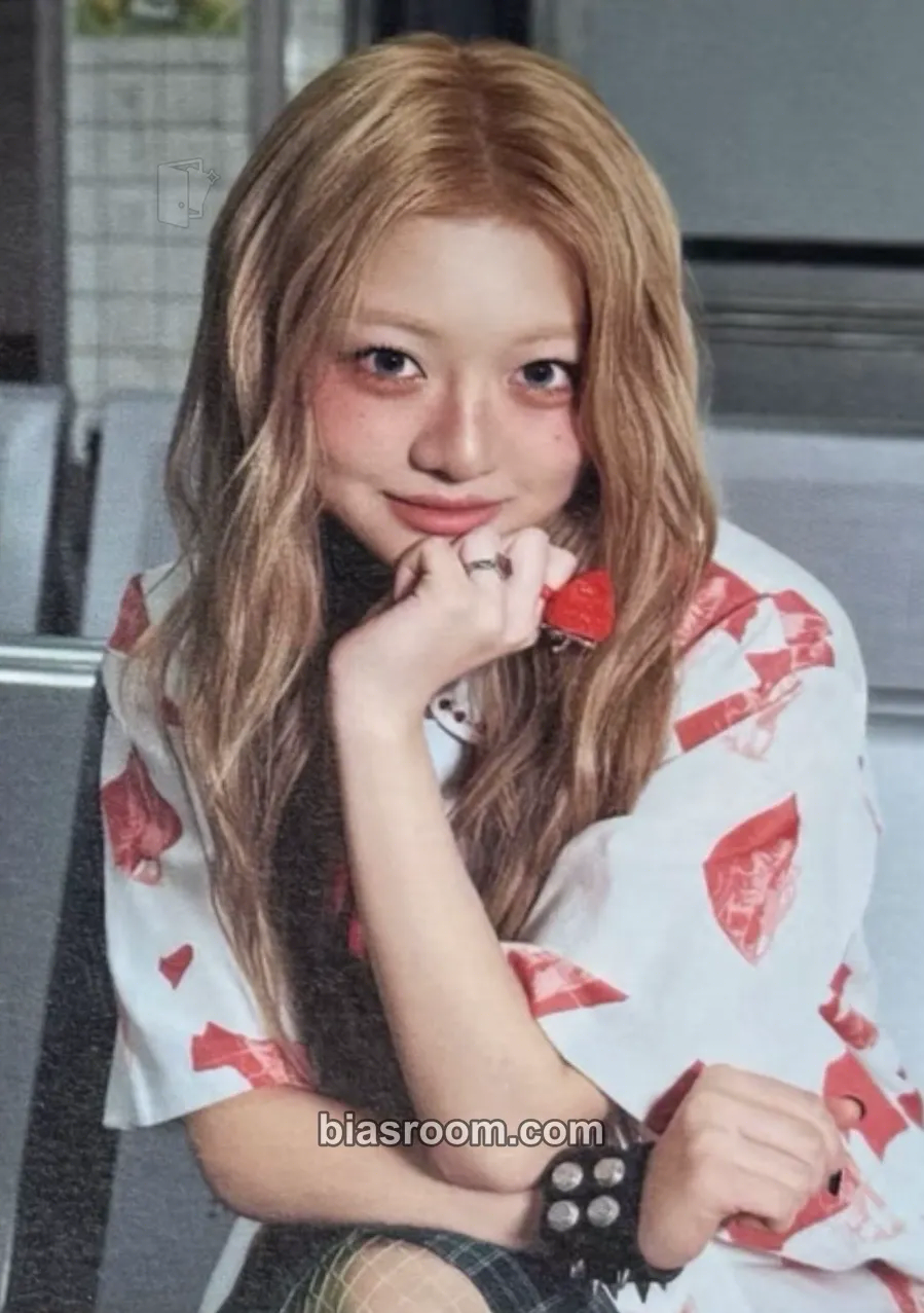 Haeun 2026 DEBUT POP UP Photocard - UNCHILD - UNCHILD K-pop photocard