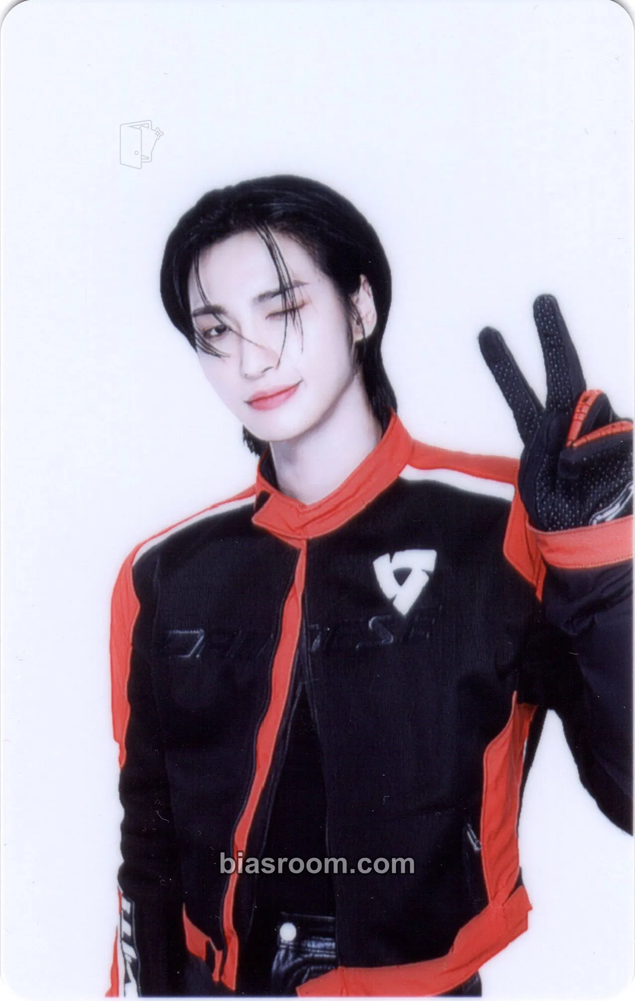Seonghwa Destiny's Memories Exhibition Photocard - ATEEZ - ATEEZ K-pop photocard