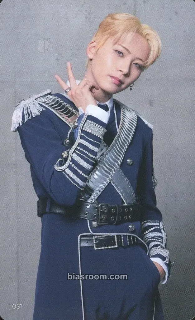 Ren Kawashiri 2023 2ND ARENA LIVE TOUR - 'BEYOND THE DARK:RISE in KYOCERA DOME OSAKA' Photocard - JO1 - JO1 K-pop photocard
