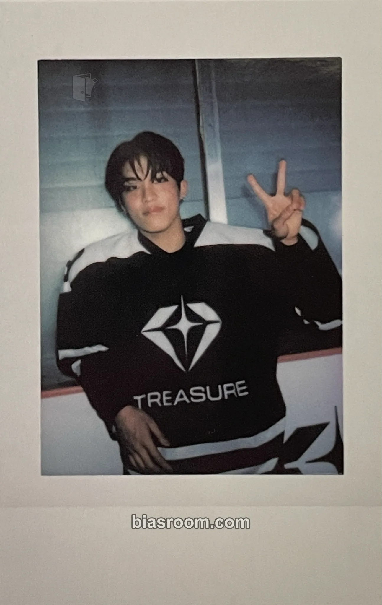 Park Jeongwoo 2025 Season's Greetings - Team Treasure Photocard - TREASURE - TREASURE K-pop photocard