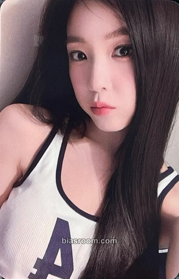Irene Like A Flower Photocard - Red Velvet - Red Velvet K-pop photocard