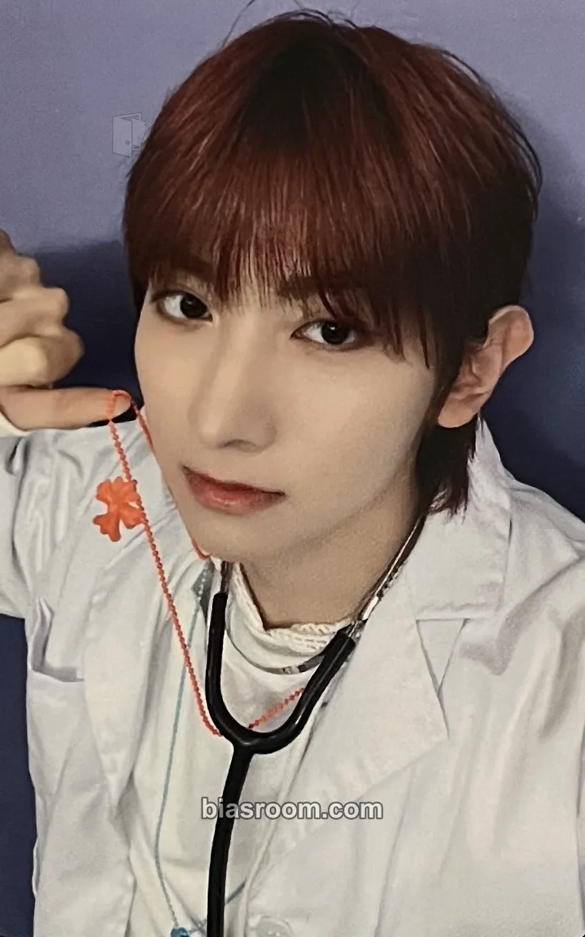 Sya LUNCH-BOX Photocard - BLITZERS - BLITZERS K-pop photocard