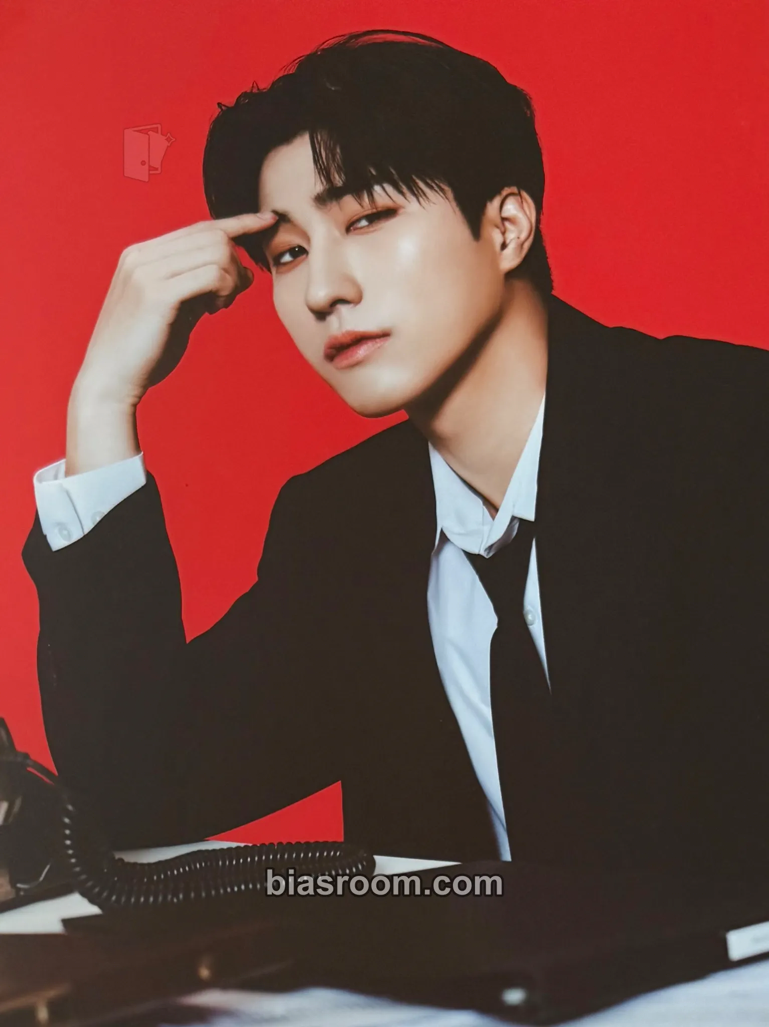 Harin Season's Greetings 2026 Error 404 : WE Not Found Photocard - ONEWE - ONEWE K-pop photocard