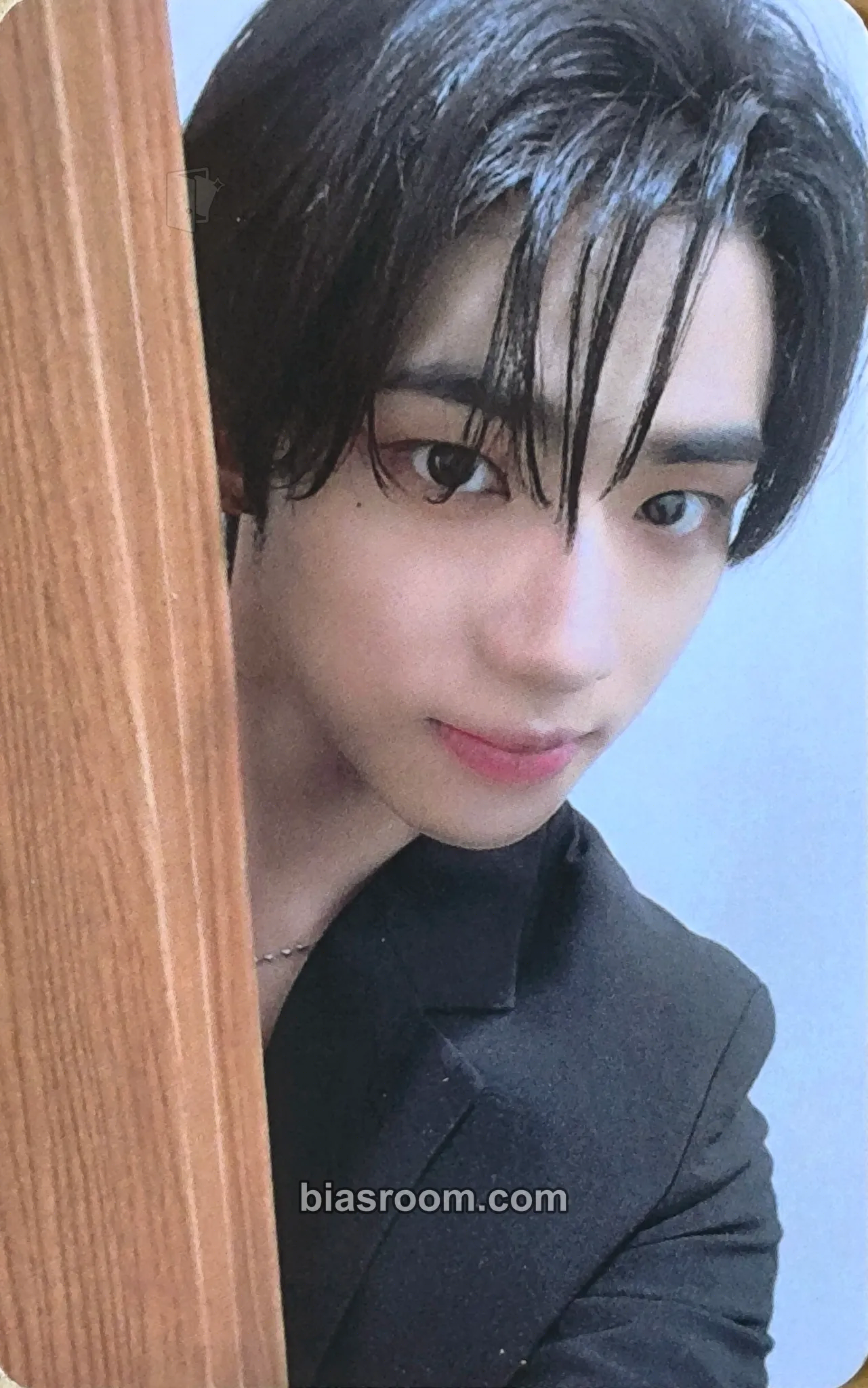 Kang Minseo Xpert Photocard - Double 0ne - Double 0ne K-pop photocard