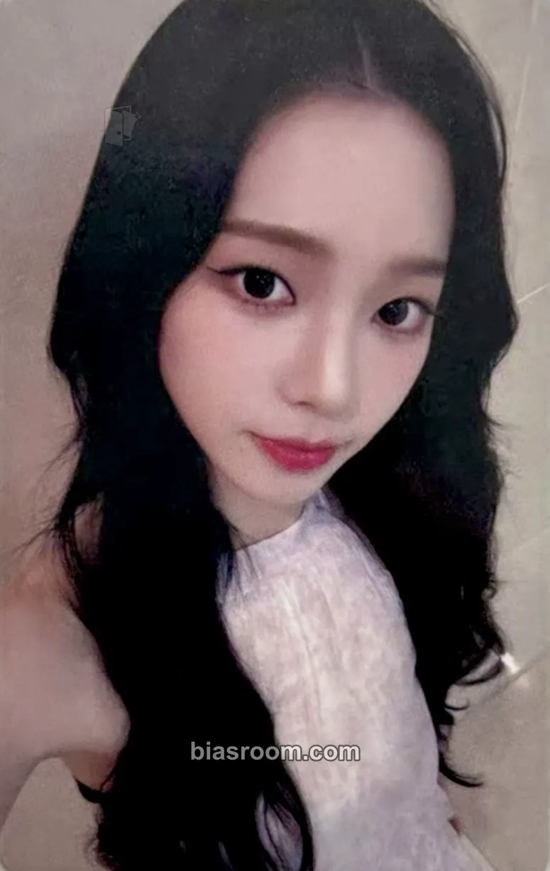 Karina Rich Man Photocard - aespa - aespa K-pop photocard