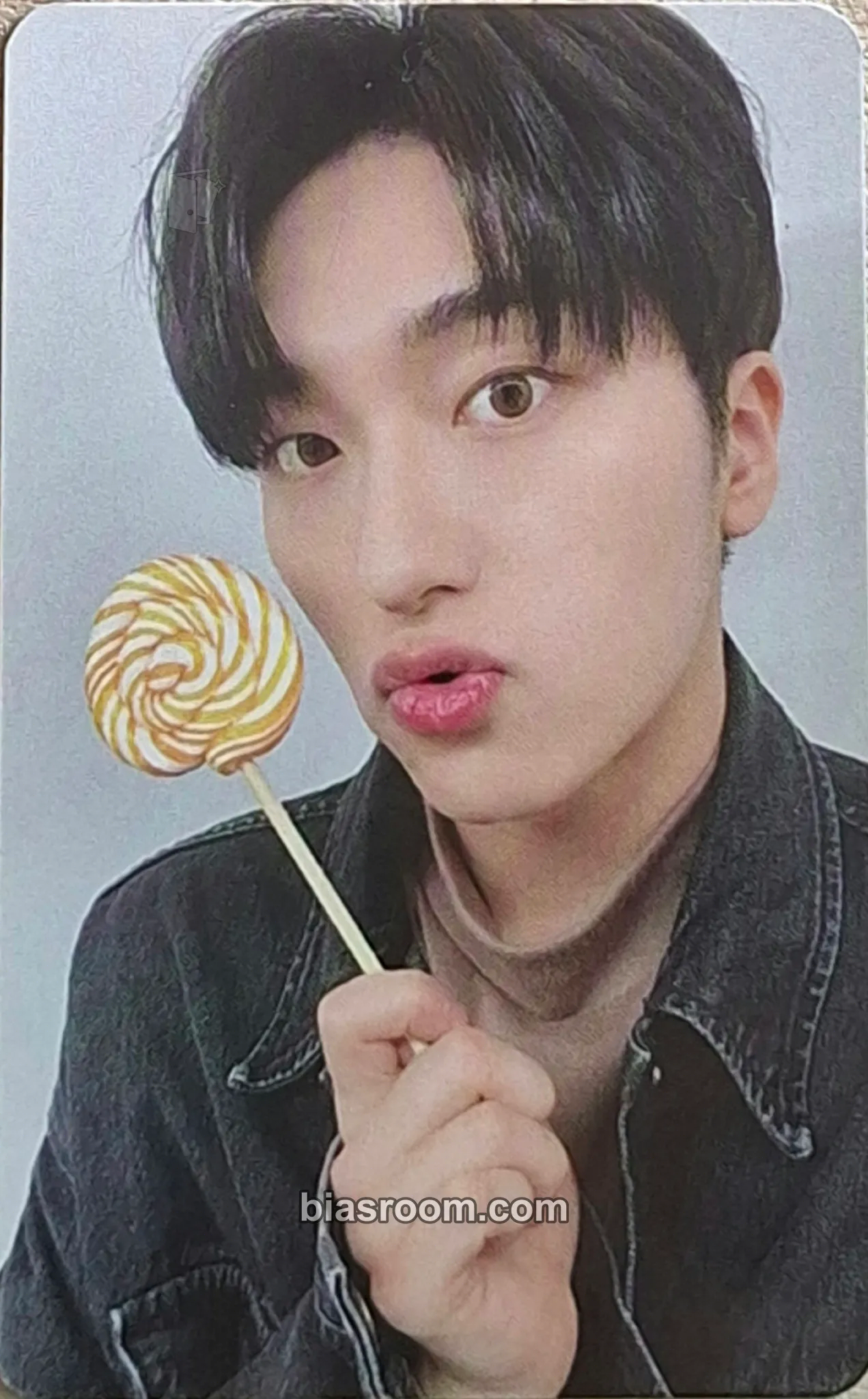 Sebin Love Me Like Photocard - Omega X - Omega X K-pop photocard