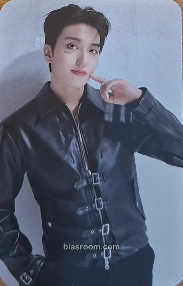 Omega X - Sebin - Love Me Like Album album photocard