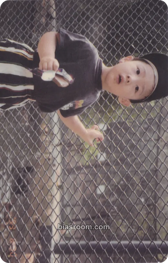 GIRIBOY I Tend to Get Tongue-tied Photocard - GIRIBOY K-pop photocard