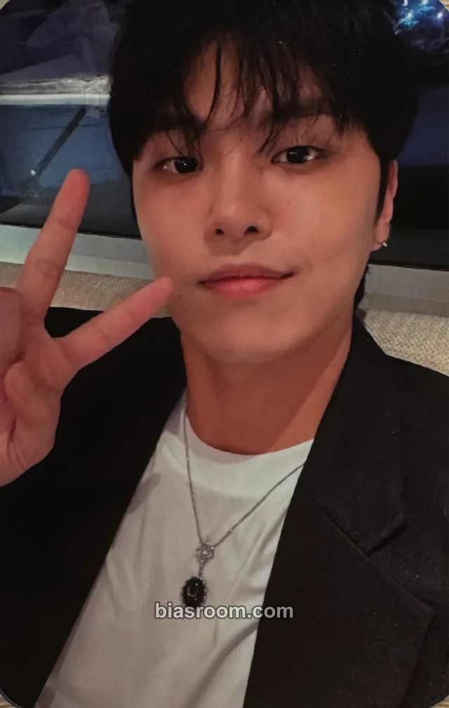 The Rose - Hajoon - DUAL Album livestream event merch photocard fan event online