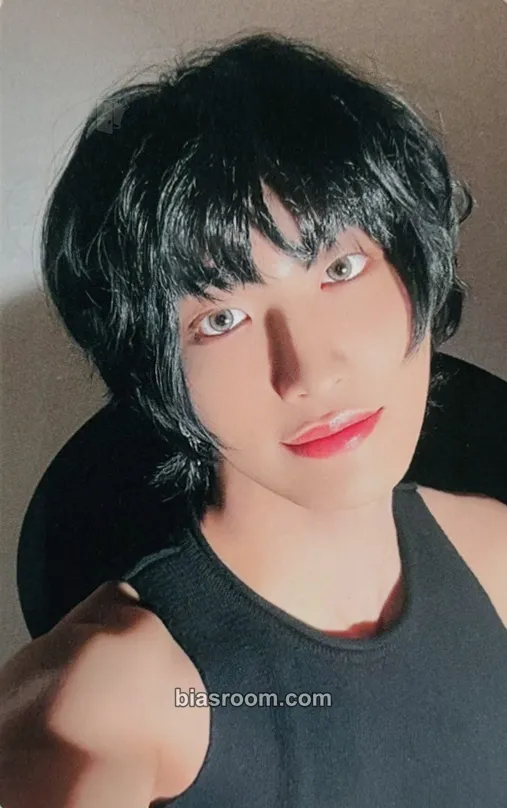 Seonghwa GOLDEN HOUR : Part.1 Photocard - ATEEZ - ATEEZ K-pop photocard