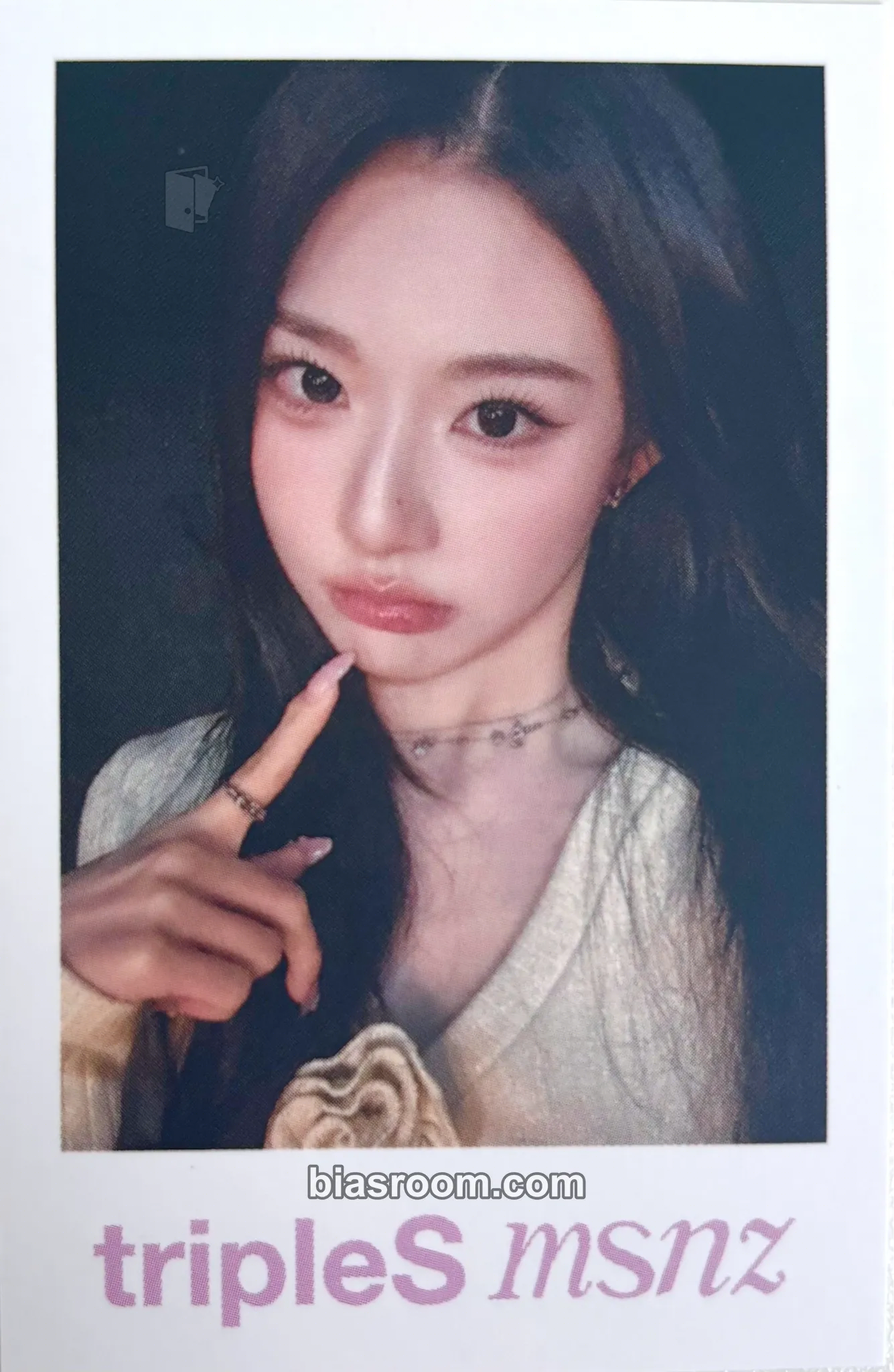 Xinyu Beyond Beauty Photocard - tripleS - tripleS K-pop photocard