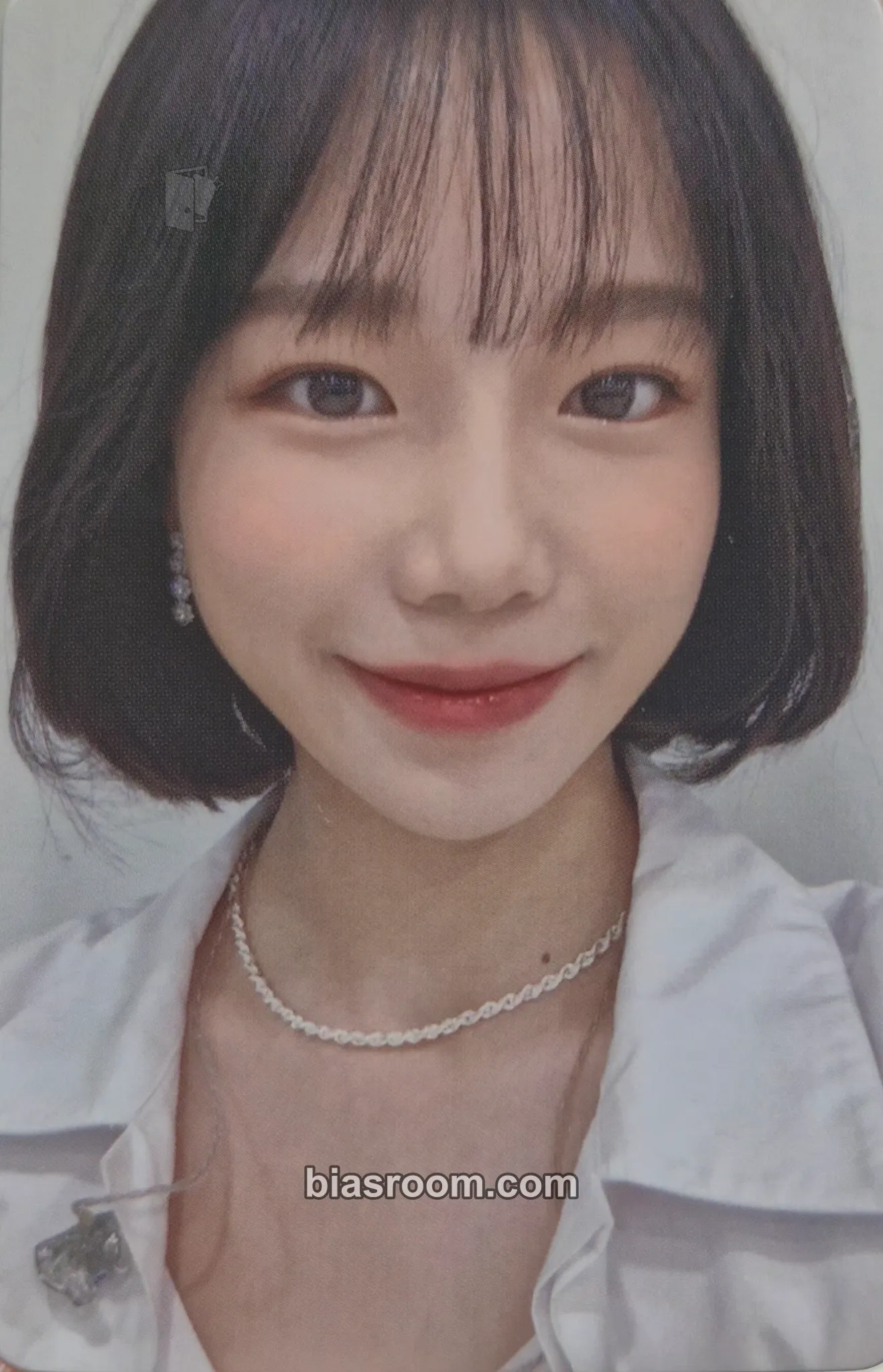 Jo Yuri GLASSY Photocard - Jo Yuri K-pop photocard