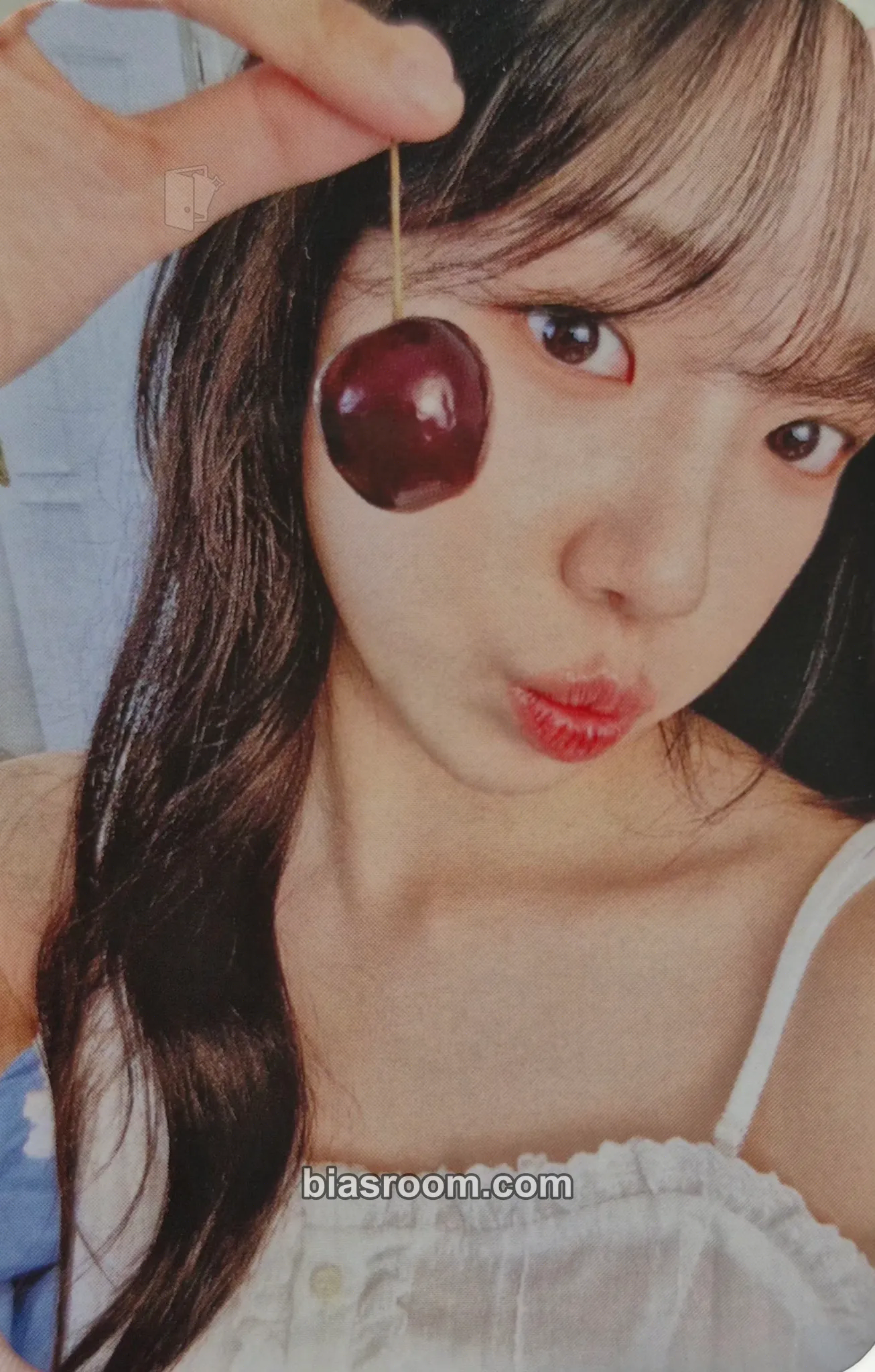 Jo Yuri Love All Photocard - Jo Yuri K-pop photocard
